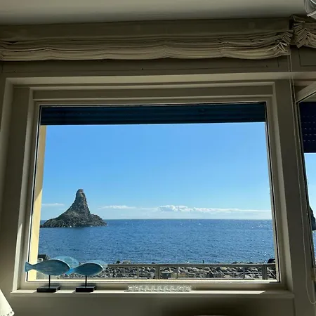 Apartman Mamma Vera Acitrezza